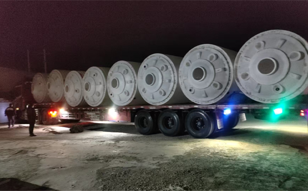 灵台锥底桶交付现场