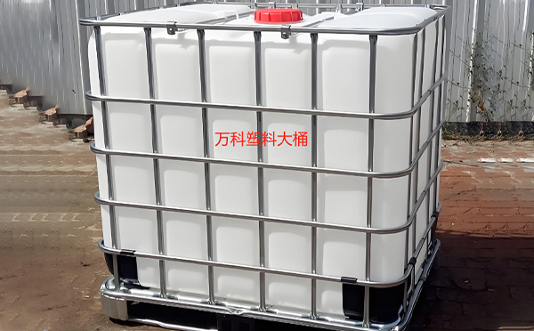 满足多元行业需求的包装解决方案：灵台塑料方桶的定制化应用解析