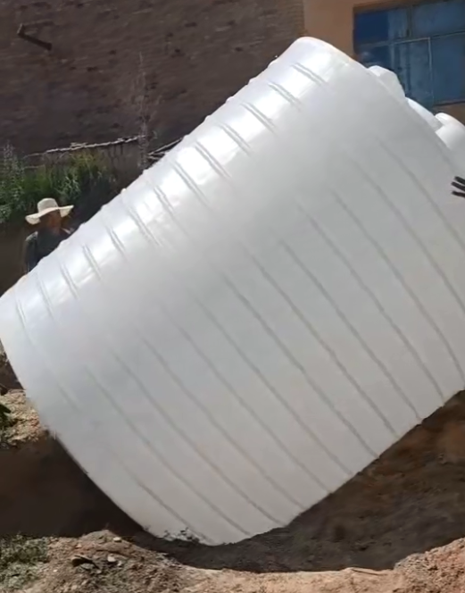 PE灵台塑料大桶批量交付案例:满足多行业储运需求的可靠容器方案 PE灵台塑料大桶批量交付案例:满足多行业储运需求的可靠容器方案